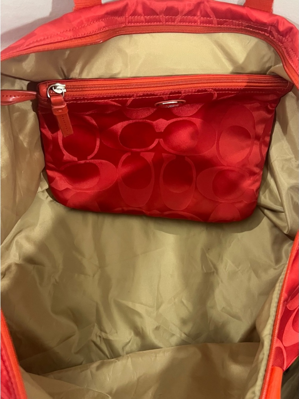 Coach XL Getaway Weekender Tote - Picture 3 of 4